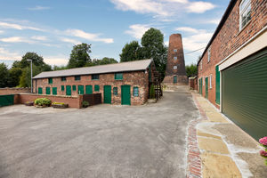 Photo 30- click for photo gallery